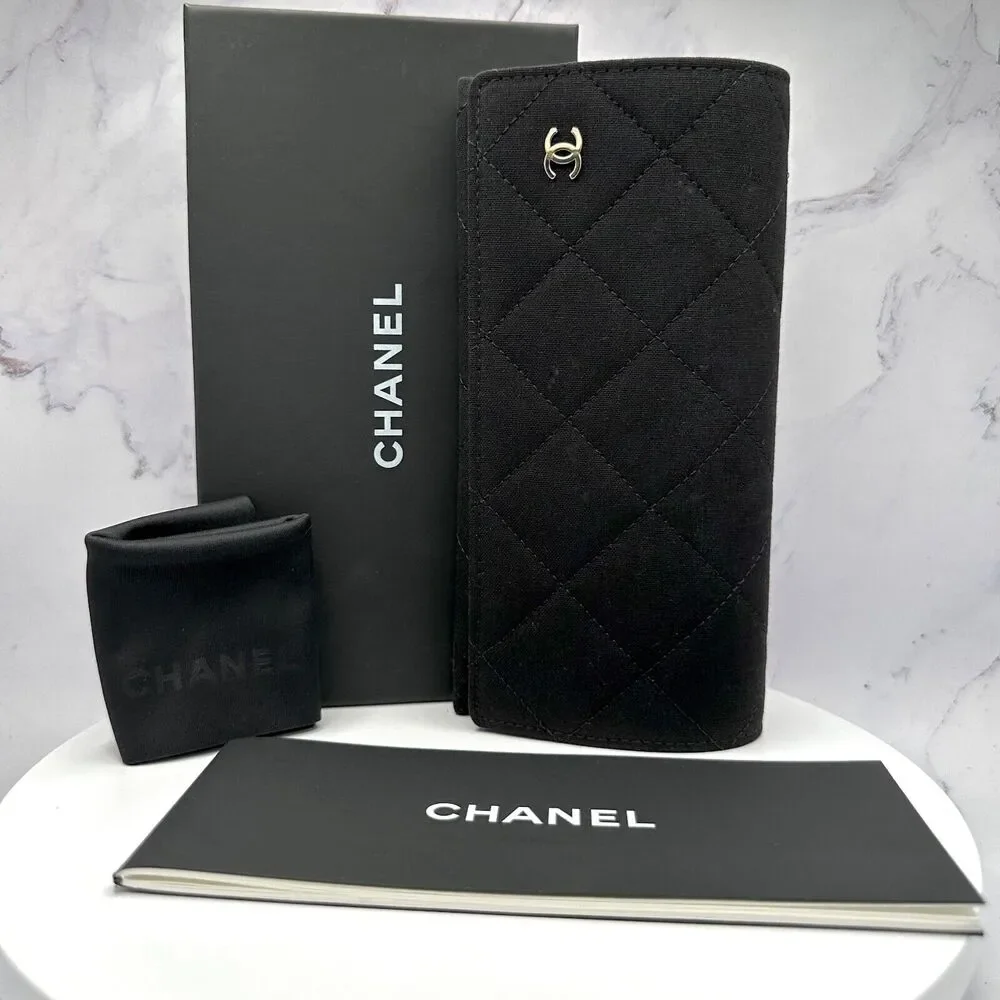 New CHANEL Sunglasses - Picture 6 of 16